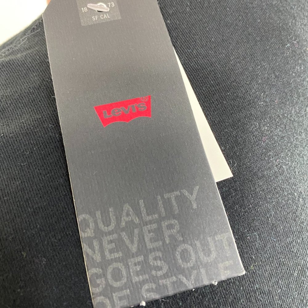 💖MEGA SALE💖 Levi’s Men’s Classic Logo Crew Neck Men’s Size L/XL 177830198 - Picture 3 of 4